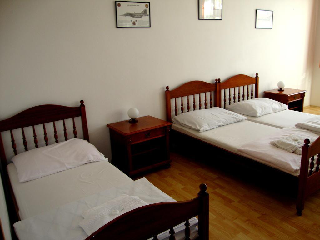 Penzion Aviatik Čáslav 部屋 写真