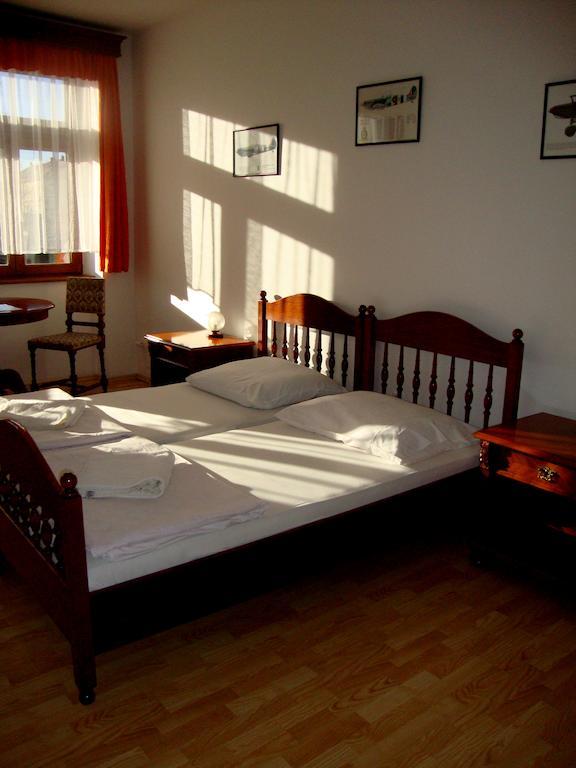 Penzion Aviatik Čáslav 部屋 写真
