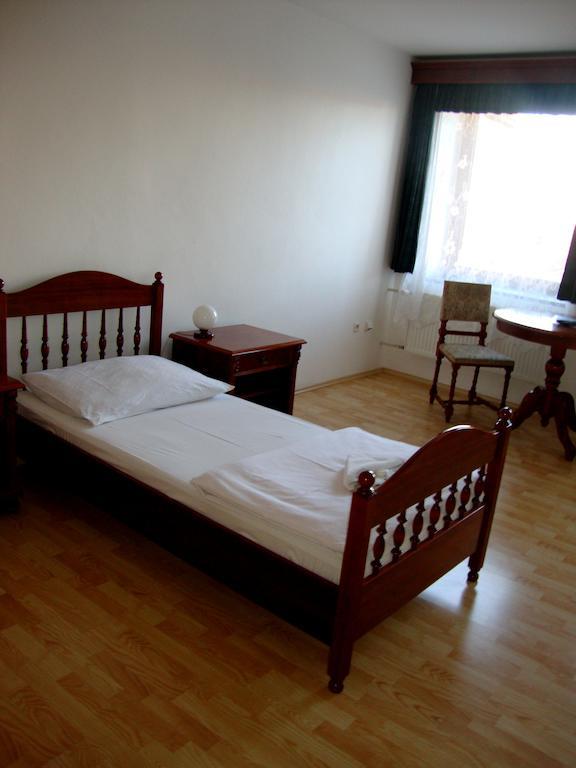 Penzion Aviatik Čáslav 部屋 写真